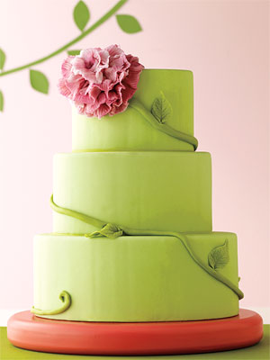 Here is our first Beauty Spring Wedding Cake credit Anna Williams 